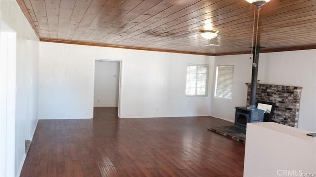 3514 W Avenue N, Palmdale, CA 93551