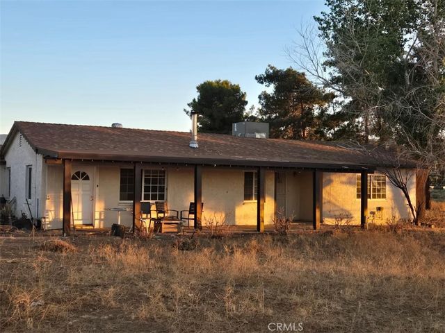 3514 W Avenue N, Palmdale, CA 93551