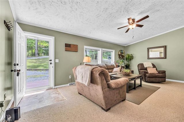 303 Buddle Drive, Lexington, NC 27292