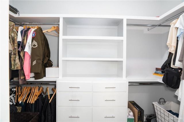 402 Imperial Drive, San Juan, TX 78589