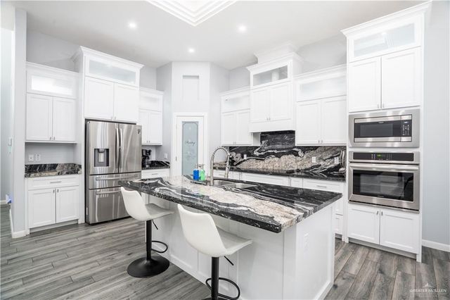 402 Imperial Drive, San Juan, TX 78589