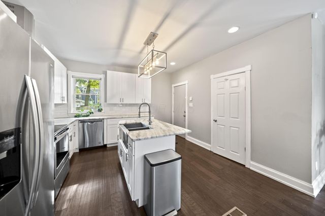 700 S Champion Avenue, Columbus, OH 43205
