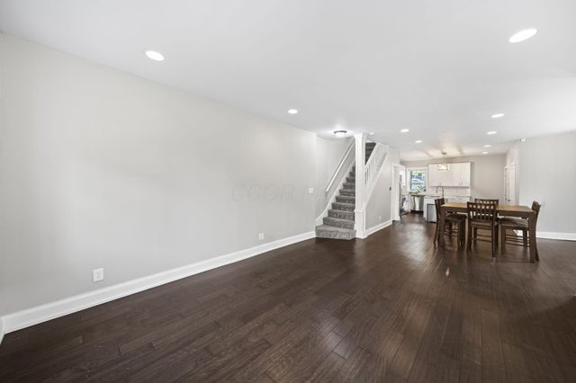 700 S Champion Avenue, Columbus, OH 43205
