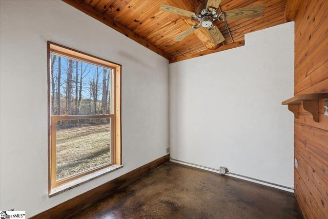 20 Hudson Road, Travelers Rest, SC 29690