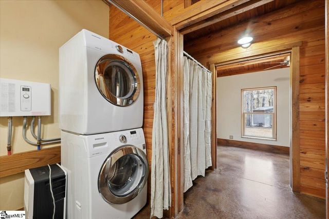 20 Hudson Road, Travelers Rest, SC 29690