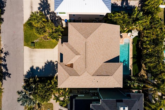 407 8TH AVENUE N, Tierra Verde, FL 33715