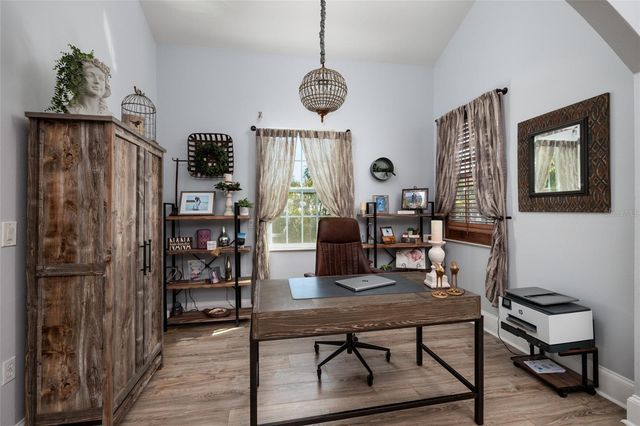 407 8TH AVENUE N, Tierra Verde, FL 33715