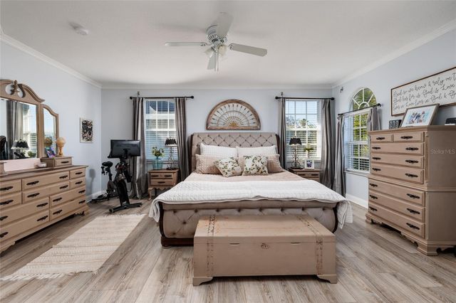 407 8TH AVENUE N, Tierra Verde, FL 33715