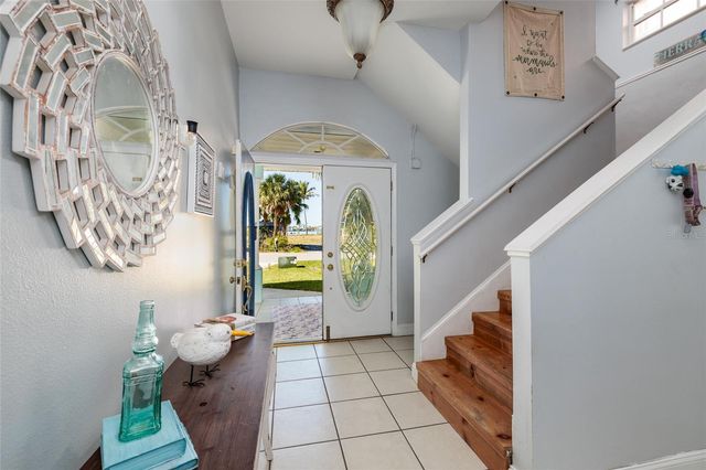 407 8TH AVENUE N, Tierra Verde, FL 33715