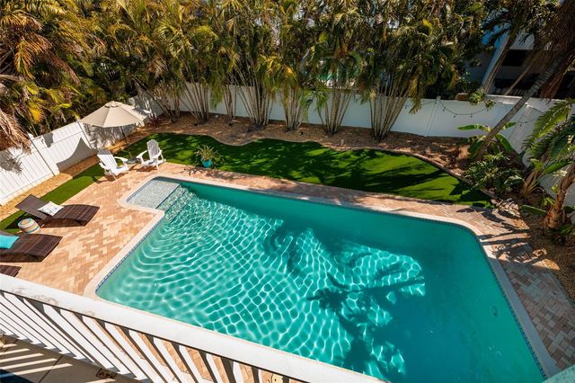 407 8TH AVENUE N, Tierra Verde, FL 33715