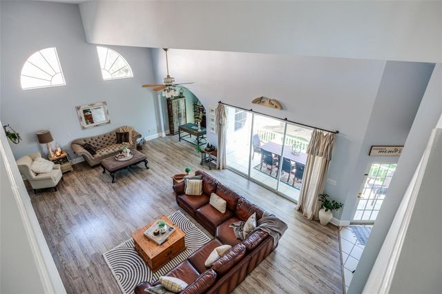 407 8TH AVENUE N, Tierra Verde, FL 33715