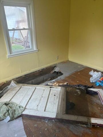 5527 W 153rd Avenue, Lowell, IN 46356