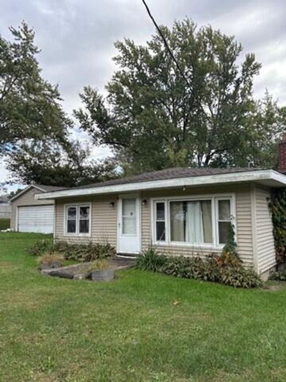 5527 W 153rd Avenue, Lowell, IN 46356