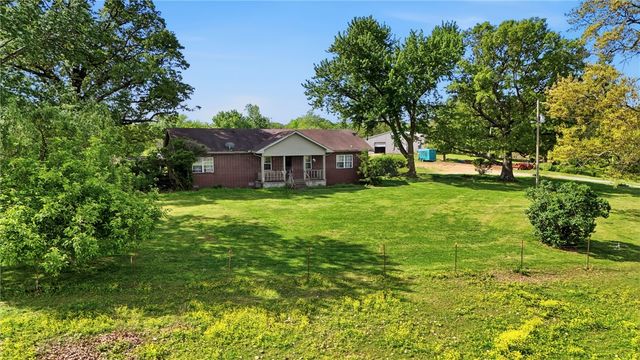 13677 N Mount Olive Road, Gravette, AR 72736