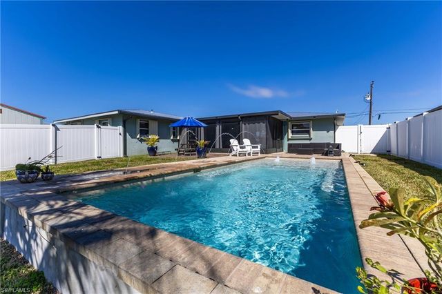 1226 SE 23rd ST, Cape Coral, FL 33990