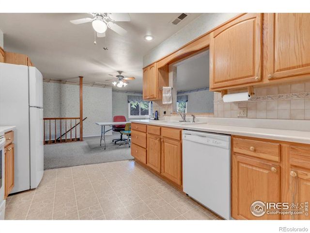 7157 Maple Street, Longmont, CO 80504