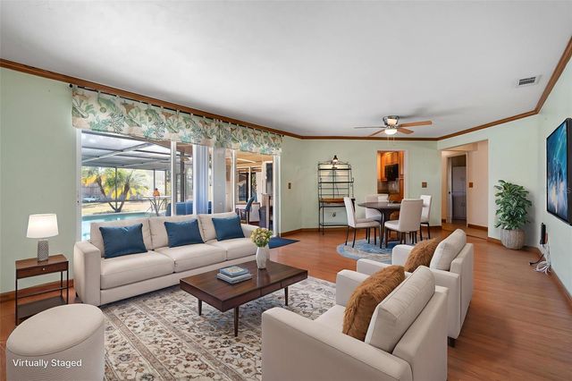 12114 RHONDA TERRACE, Seminole, FL 33772