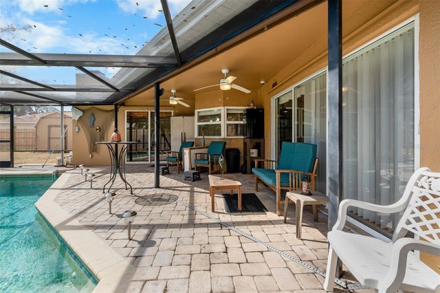 12114 RHONDA TERRACE, Seminole, FL 33772