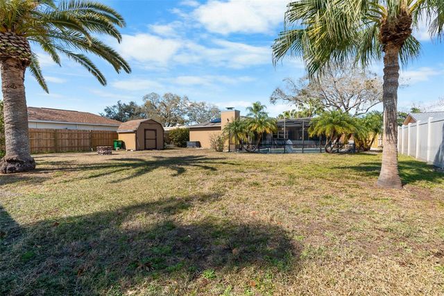 12114 RHONDA TERRACE, Seminole, FL 33772