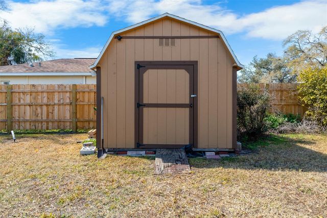 12114 RHONDA TERRACE, Seminole, FL 33772