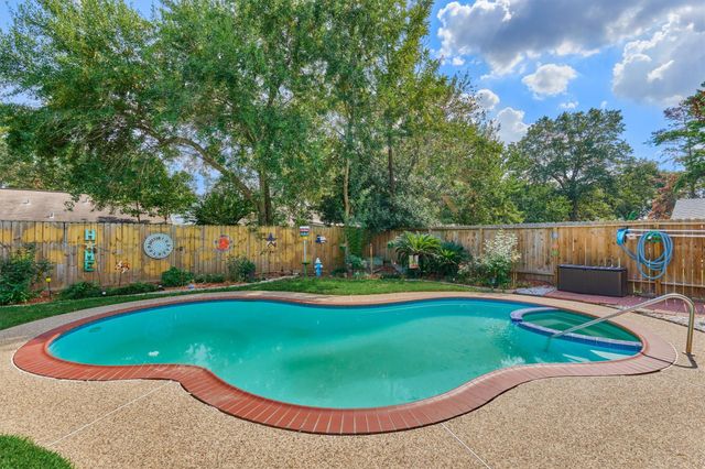 4407 Spinks Creek Lane, Spring, TX 77388