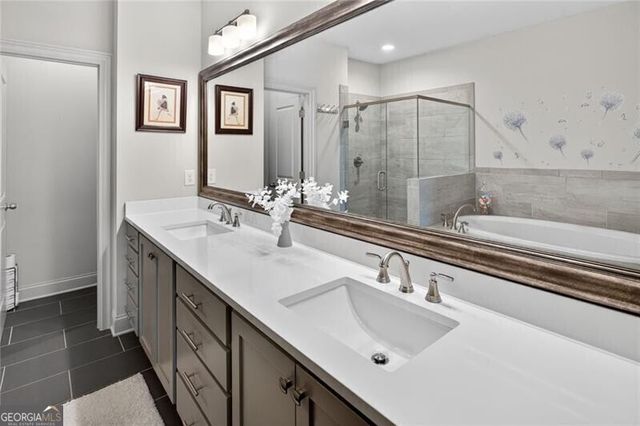 1956 Skyfall Circle NE, Atlanta, GA 30319