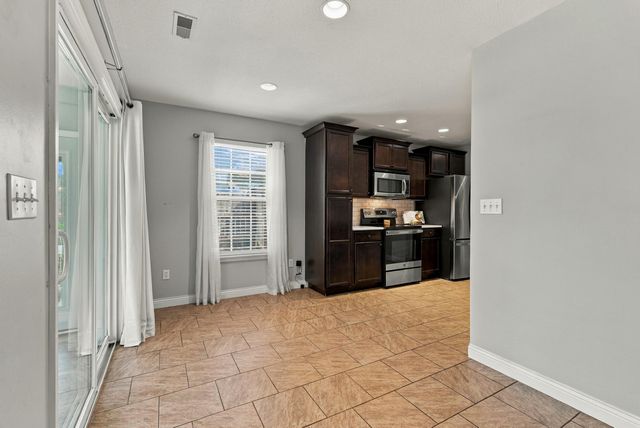 5107 ASPEN RIDGE DR, Columbia, MO 65202