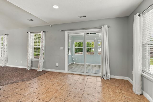 5107 ASPEN RIDGE DR, Columbia, MO 65202