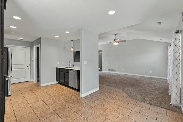5107 ASPEN RIDGE DR, Columbia, MO 65202