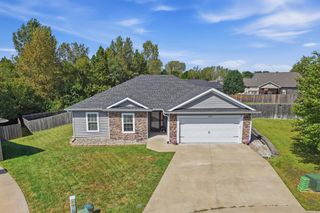 5107 ASPEN RIDGE DR, Columbia, MO 65202