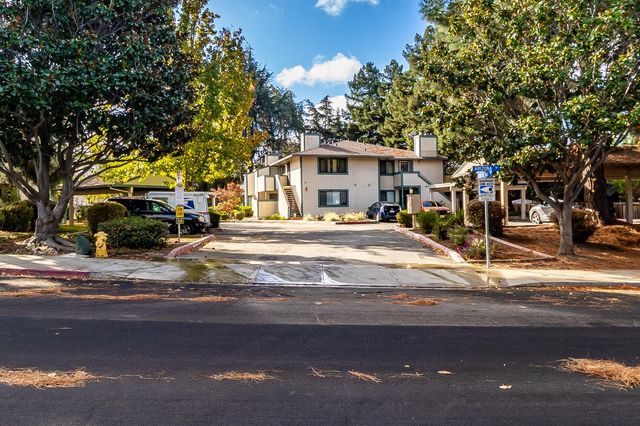 2623 Copa Del Oro Dr, Union City, CA 94587