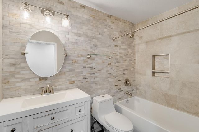 2623 Copa Del Oro Dr, Union City, CA 94587