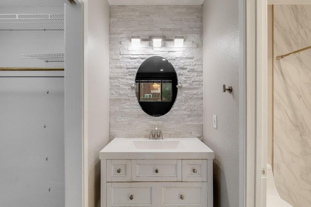 2623 Copa Del Oro Dr, Union City, CA 94587