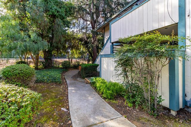 2623 Copa Del Oro Dr, Union City, CA 94587