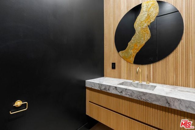 4803 Lemona Avenue, Sherman Oaks, CA 91403