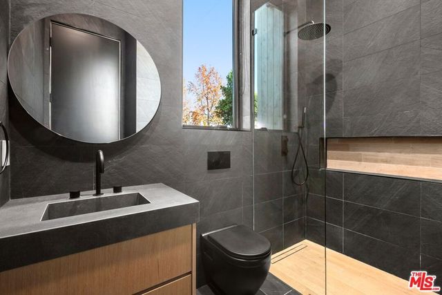 4803 Lemona Avenue, Sherman Oaks, CA 91403