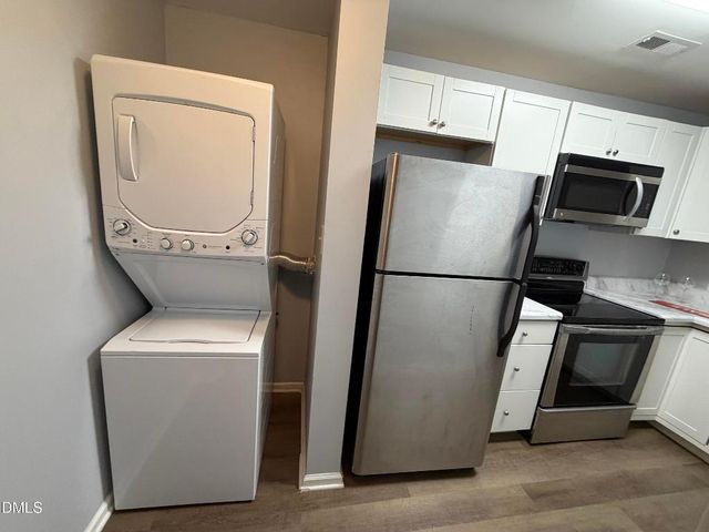 3810 Grey Harbor Drive 203, Raleigh, NC 27616