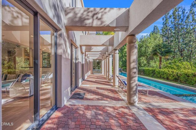 1265 Chateau Road, Pasadena, CA 91105