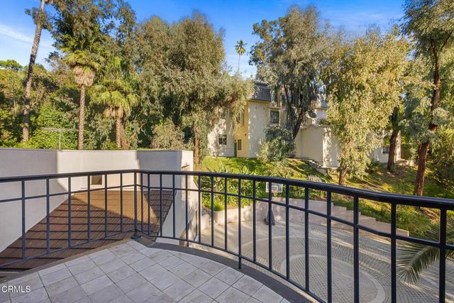 1265 Chateau Road, Pasadena, CA 91105