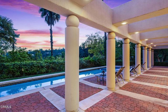 1265 Chateau Road, Pasadena, CA 91105