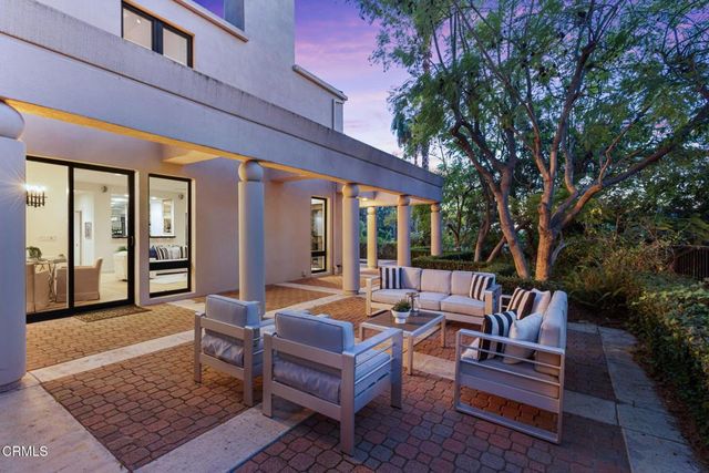 1265 Chateau Road, Pasadena, CA 91105