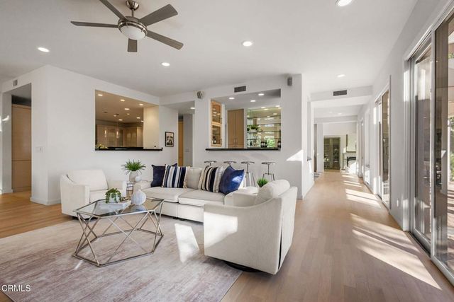 1265 Chateau Road, Pasadena, CA 91105