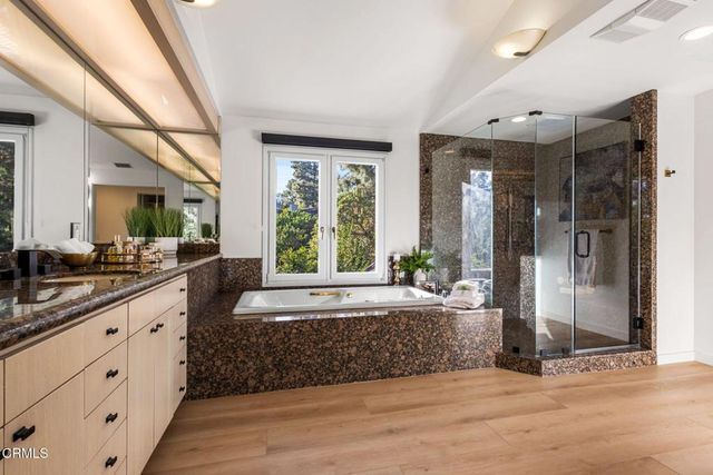 1265 Chateau Road, Pasadena, CA 91105