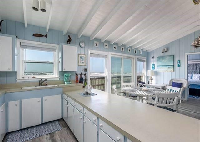 16519 Jamaica Beach Road, Jamaica Beach, TX 77554