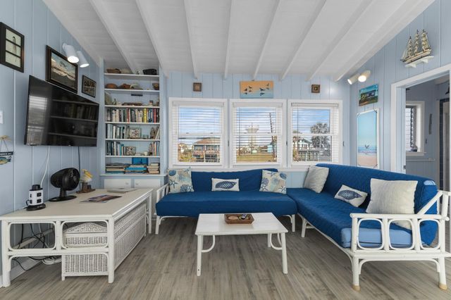 16519 Jamaica Beach Road, Jamaica Beach, TX 77554