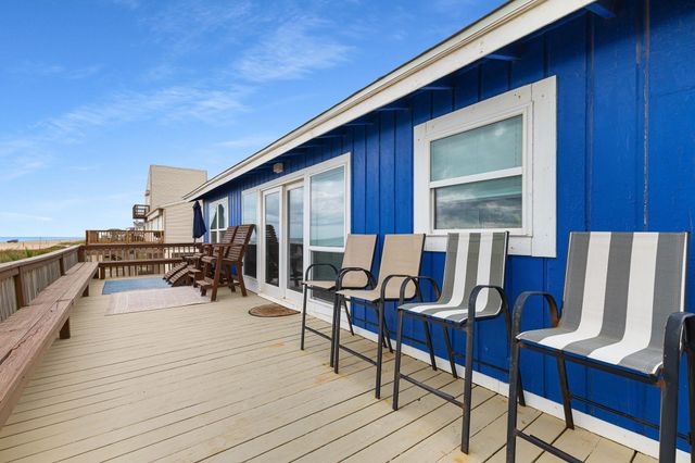 16519 Jamaica Beach Road, Jamaica Beach, TX 77554