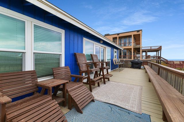 16519 Jamaica Beach Road, Jamaica Beach, TX 77554