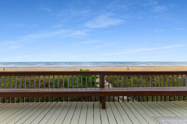 16519 Jamaica Beach Road, Jamaica Beach, TX 77554