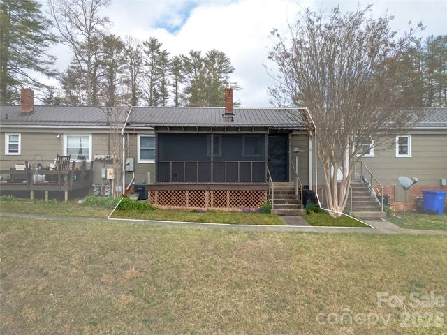 68 Elm Bend Road, Brevard, NC 28712