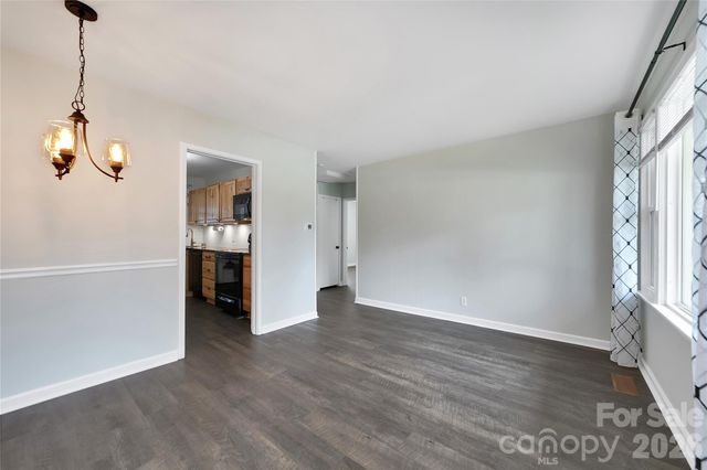 68 Elm Bend Road, Brevard, NC 28712